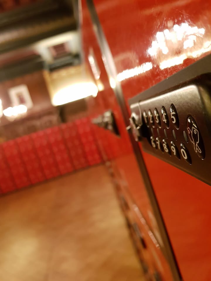 Pincode-locker medium 