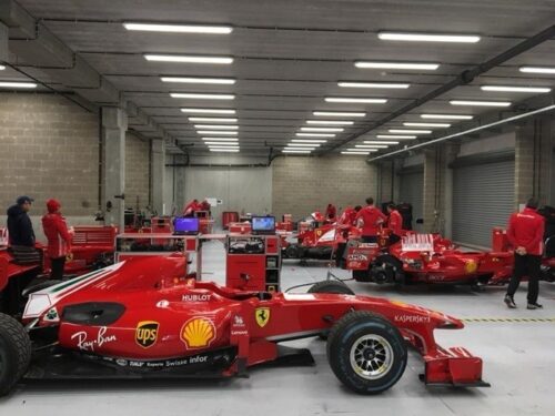Spa-Francorchamps Run Ferrari in Formule 1 pitbox.